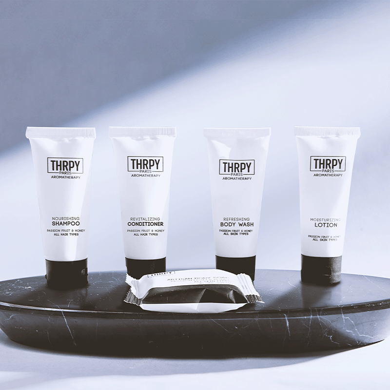 Gel de Ducha THRPY® Bot. Cil. 40ml Tapa Flip Top Negra . Caja con 264 piezas.